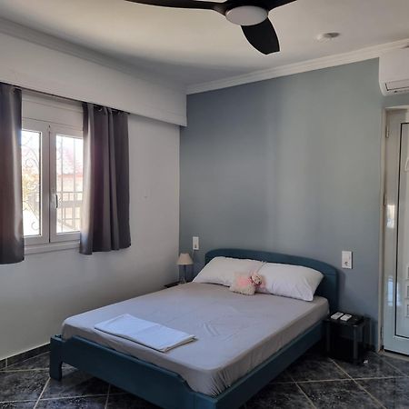 Isthmus Cuddly Nest Apartment Isthmia Exterior photo