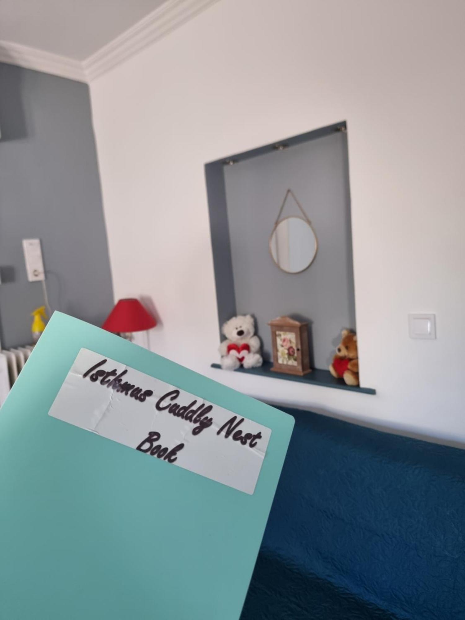 Isthmus Cuddly Nest Apartment Isthmia Exterior photo